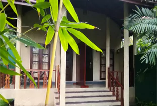 Olu Villa Lake Resort - Gallery Image 1